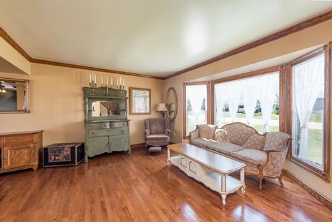 Tiny photo for 3831 Pine Avenue, Beach Park, IL 60099 (MLS # 12610727)