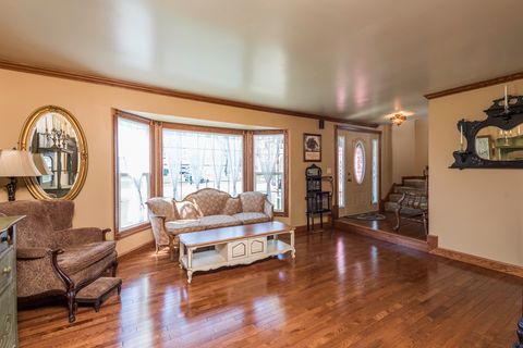 Tiny photo for 3831 Pine Avenue, Beach Park, IL 60099 (MLS # 12610727)