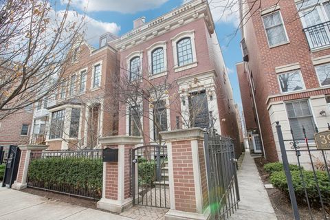 3926 N Greenview Avenue Chicago IL 60613
