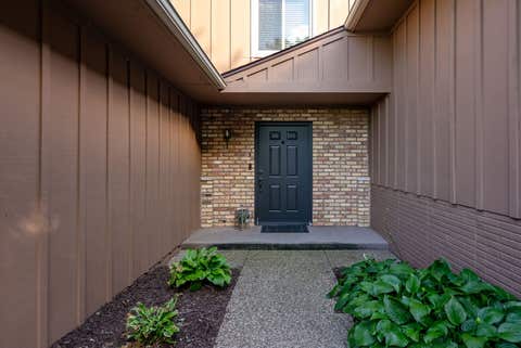 Tiny photo for 6401 UTICA RIDGE Road #19, Davenport, IA 52807 (MLS # 12722757)