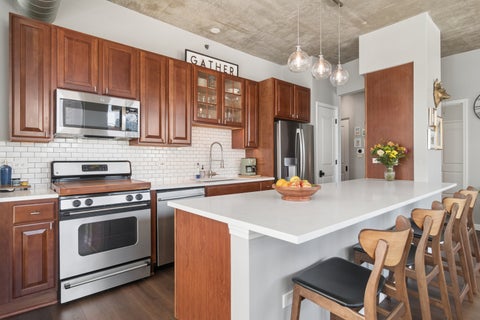 Tiny photo for 125 E 13th Street #613, Chicago, IL 60605 (MLS # 12677711)