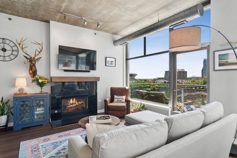 Tiny photo for 125 E 13th Street #613, Chicago, IL 60605 (MLS # 12677711)