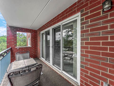 Tiny photo for 710 Creekside Drive #310, Mount Prospect, IL 60056 (MLS # 12690991)