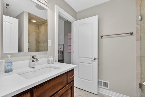 Tiny photo for 16163 Alissa Court, Homer Glen, IL 60491 (MLS # 12660785)