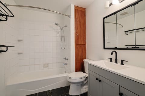 Tiny photo for 924 N Milwaukee Avenue #D, Libertyville, IL 60048 (MLS # 12734555)