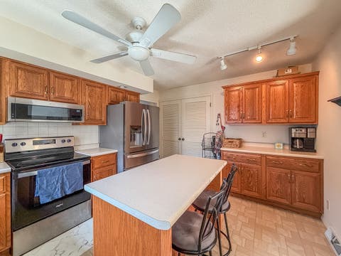 Tiny photo for 2112 Plymouth Drive, Champaign, IL 61821 (MLS # 12665652)