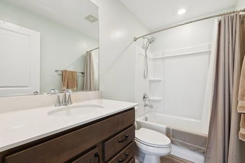 Tiny photo for 1079 Atterberg Road, South Elgin, IL 60177 (MLS # 12491183)