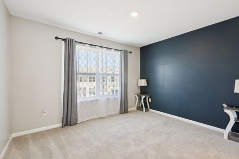 Tiny photo for 1079 Atterberg Road, South Elgin, IL 60177 (MLS # 12491183)