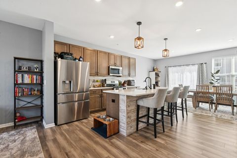 Tiny photo for 1079 Atterberg Road, South Elgin, IL 60177 (MLS # 12491183)