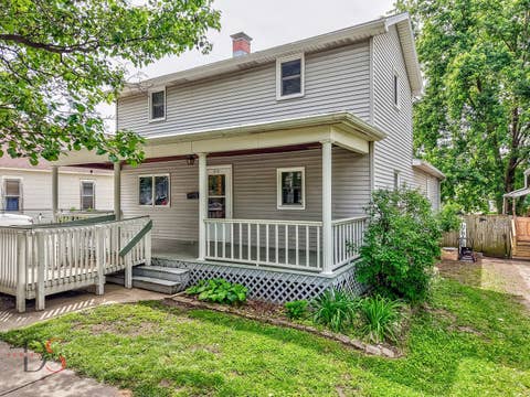 Tiny photo for 215 Desoto Street, Ottawa, IL 61350 (MLS # 12661067)