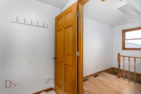 Tiny photo for 215 Desoto Street, Ottawa, IL 61350 (MLS # 12661067)