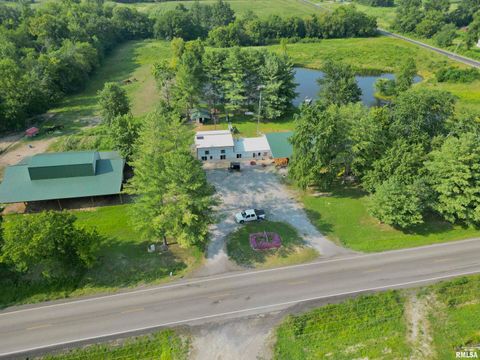 Tiny photo for 257 County Highway 16, Xenia, IL 62899 (MLS # EB459122)