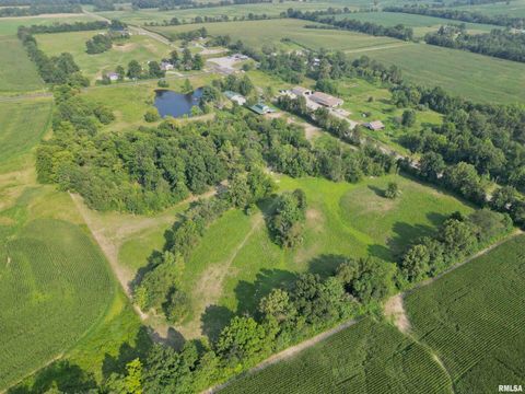 Tiny photo for 257 County Highway 16, Xenia, IL 62899 (MLS # EB459122)