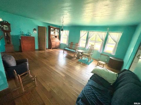 Tiny photo for 257 County Highway 16, Xenia, IL 62899 (MLS # EB459122)