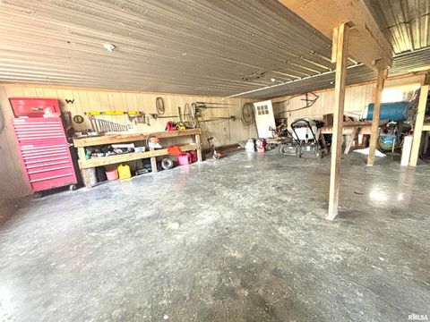 Tiny photo for 257 County Highway 16, Xenia, IL 62899 (MLS # EB459122)