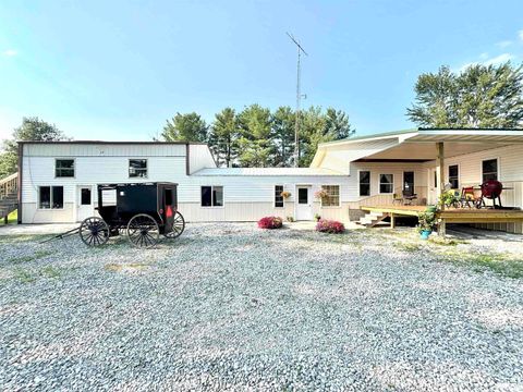 Tiny photo for 257 County Highway 16, Xenia, IL 62899 (MLS # EB459122)