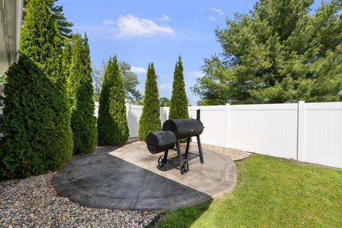 Tiny photo for 328 E South Street, Kewanee, IL 61443 (MLS # 12654846)