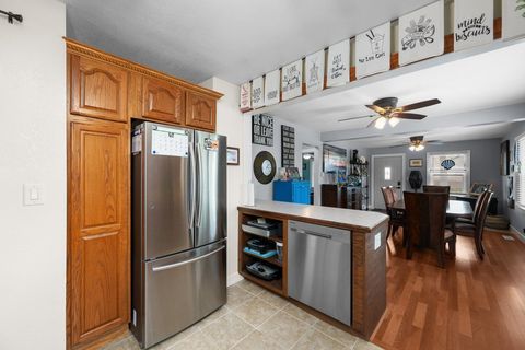 Tiny photo for 328 E South Street, Kewanee, IL 61443 (MLS # 12654846)