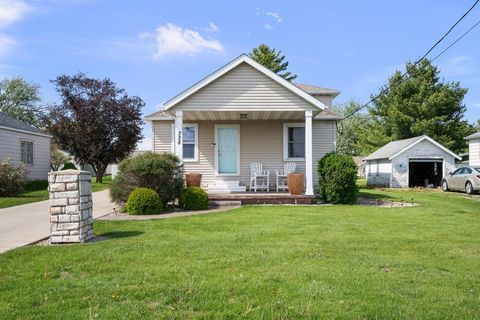 Tiny photo for 328 E South Street, Kewanee, IL 61443 (MLS # 12654846)