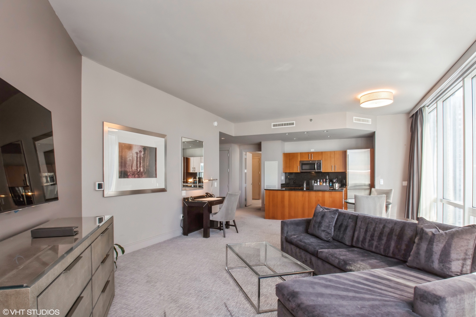 401 N Wabash Avenue 2526