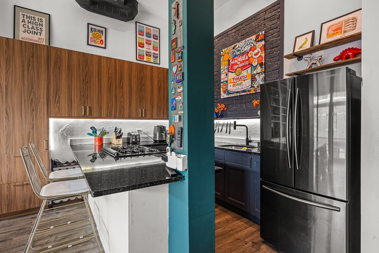 1760 W Wrightwood Avenue 305