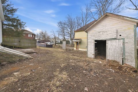 Tiny photo for 605 N Seminary Avenue, Woodstock, IL 60098 (MLS # 12570514)