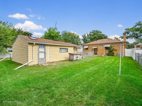 Tiny photo for 1532 Cleveland Avenue, La Grange Park, IL 60526 (MLS # 12765351)