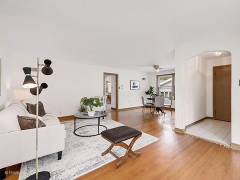 Tiny photo for 1532 Cleveland Avenue, La Grange Park, IL 60526 (MLS # 12765351)