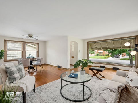 Tiny photo for 1532 Cleveland Avenue, La Grange Park, IL 60526 (MLS # 12765351)