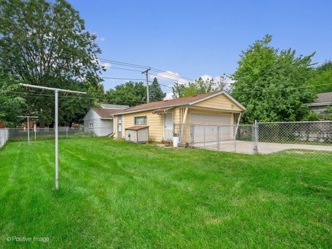 Tiny photo for 1532 Cleveland Avenue, La Grange Park, IL 60526 (MLS # 12765351)