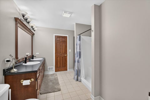 Tiny photo for 4210 W Solon Road, Richmond, IL 60071 (MLS # 12756417)