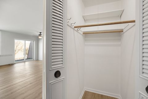 Tiny photo for 8712 Skokie Boulevard #3L, Skokie, IL 60076 (MLS # 12536242)