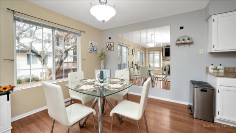 Tiny photo for 1312 Sandhurst Lane #1312, South Elgin, IL 60177 (MLS # 12772583)