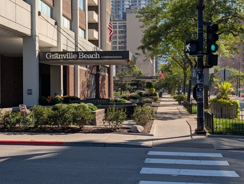 Photo of 6171 N Sheridan Road #1412, Chicago, IL 60660 (MLS # 12772008)