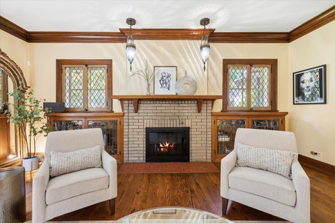 Tiny photo for 411 N Belmont Avenue, Arlington Heights, IL 60004 (MLS # 12759863)