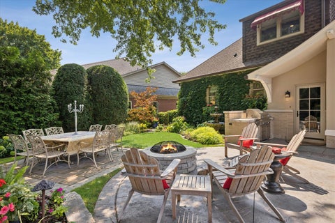 Tiny photo for 411 N Belmont Avenue, Arlington Heights, IL 60004 (MLS # 12759863)