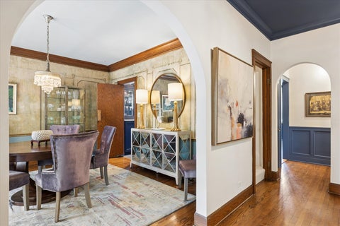 Tiny photo for 411 N Belmont Avenue, Arlington Heights, IL 60004 (MLS # 12759863)