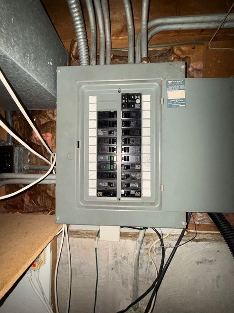 Tiny photo for 18136 Oakwood Avenue, Lansing, IL 60438 (MLS # 12597095)