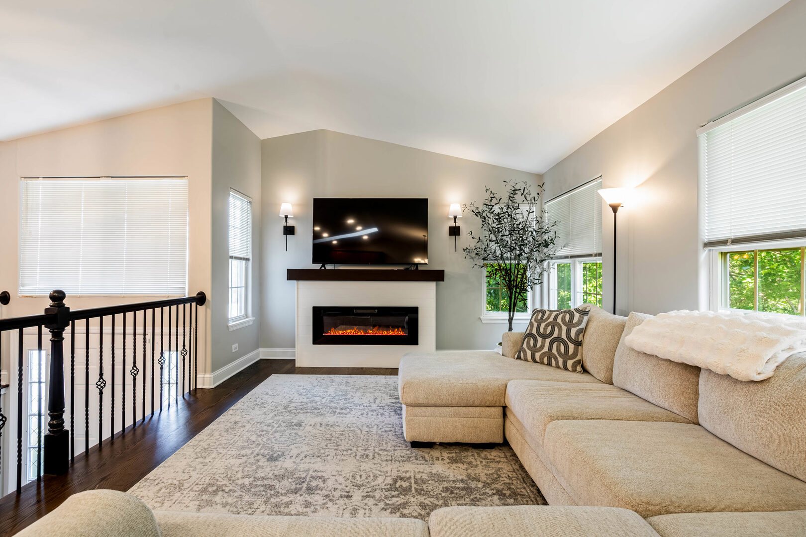2322 Chasewood Drive