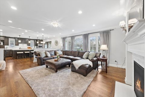 Tiny photo for 156 Sunset Avenue, Glen Ellyn, IL 60137 (MLS # 12590585)