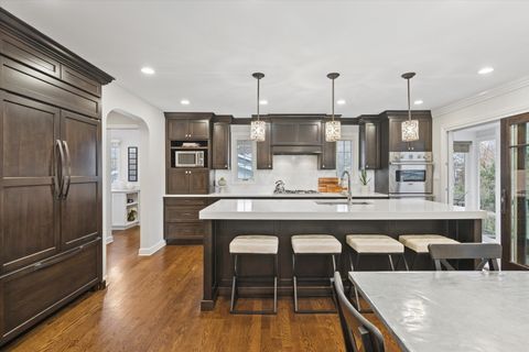 Tiny photo for 156 Sunset Avenue, Glen Ellyn, IL 60137 (MLS # 12590585)