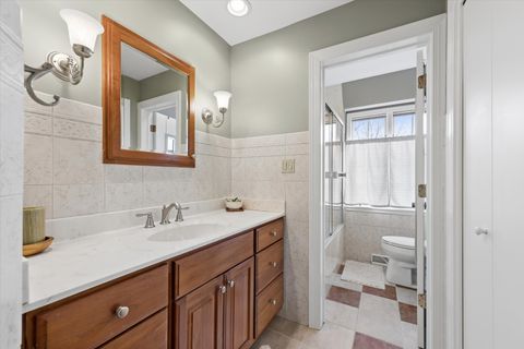 Tiny photo for 156 Sunset Avenue, Glen Ellyn, IL 60137 (MLS # 12590585)