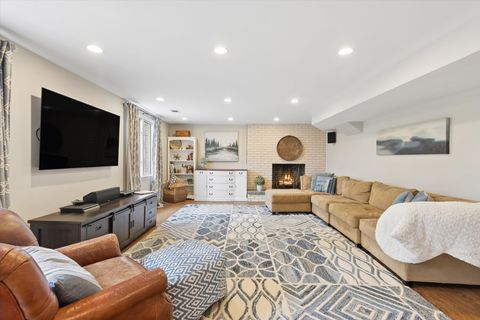 Tiny photo for 156 Sunset Avenue, Glen Ellyn, IL 60137 (MLS # 12590585)