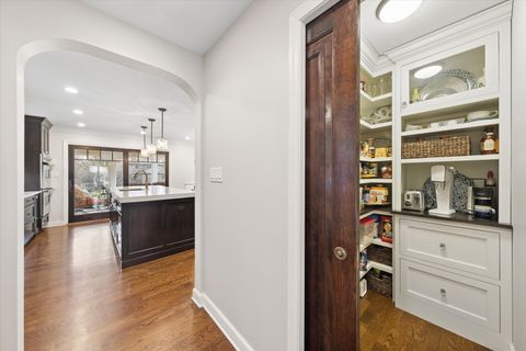 Tiny photo for 156 Sunset Avenue, Glen Ellyn, IL 60137 (MLS # 12590585)