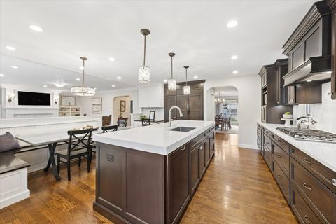 Tiny photo for 156 Sunset Avenue, Glen Ellyn, IL 60137 (MLS # 12590585)