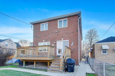 Tiny photo for 3233 N Ozanam Avenue, Chicago, IL 60634 (MLS # 12548017)