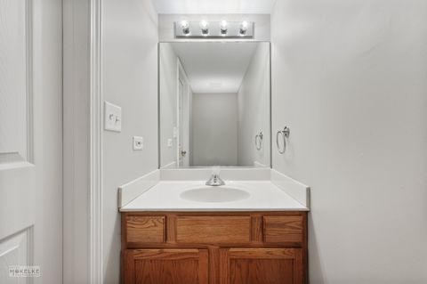 Tiny photo for 508 Foxborough Trail, Bolingbrook, IL 60440 (MLS # 12458483)