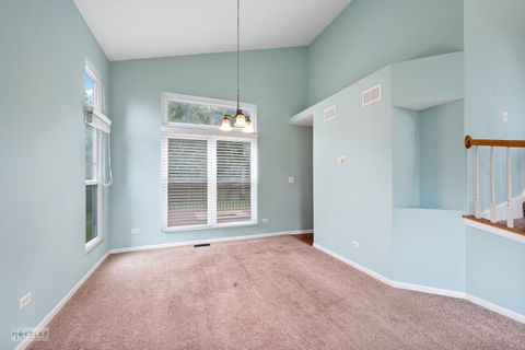 Tiny photo for 508 Foxborough Trail, Bolingbrook, IL 60440 (MLS # 12458483)