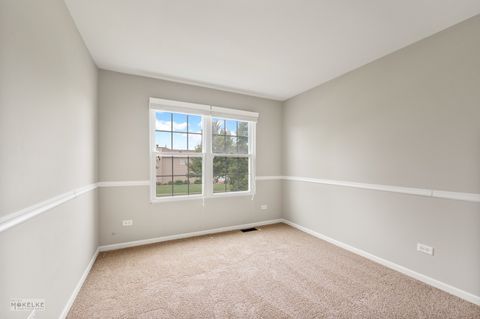 Tiny photo for 508 Foxborough Trail, Bolingbrook, IL 60440 (MLS # 12458483)