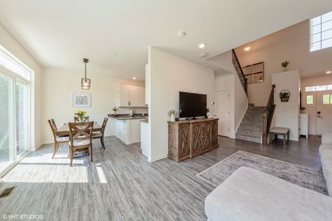 Tiny photo for 1744 Carlstedt Drive, Batavia, IL 60510 (MLS # 12478506)